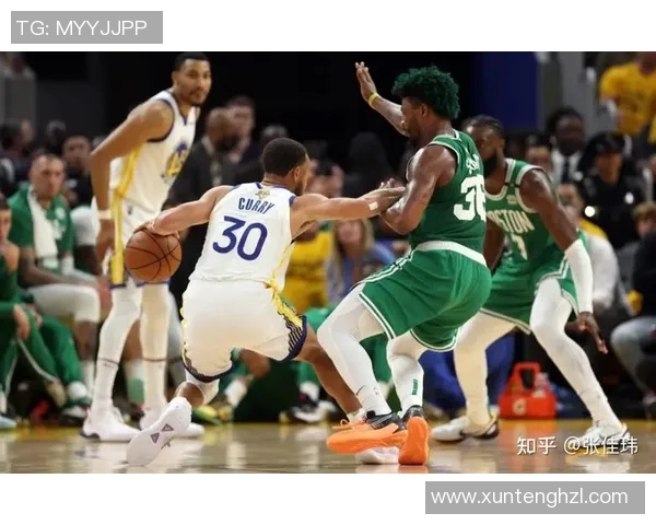 凯尔特人对雅典比赛深度分析及战术对比探讨