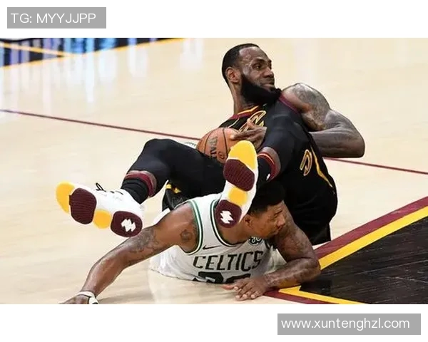 詹姆斯在2018年季后赛对阵凯尔特人的精彩表现与战术分析