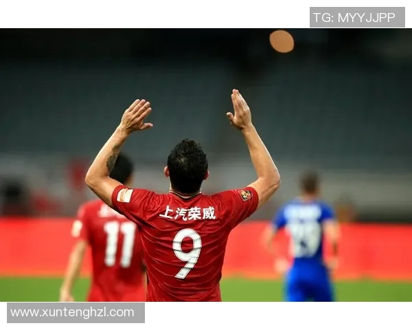 上港与智诚激战回顾精彩录像分析与比赛亮点总结