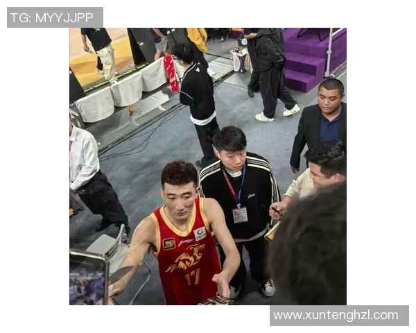 孙铭徽：从青涩新星到篮球场上的领军人物之路探秘