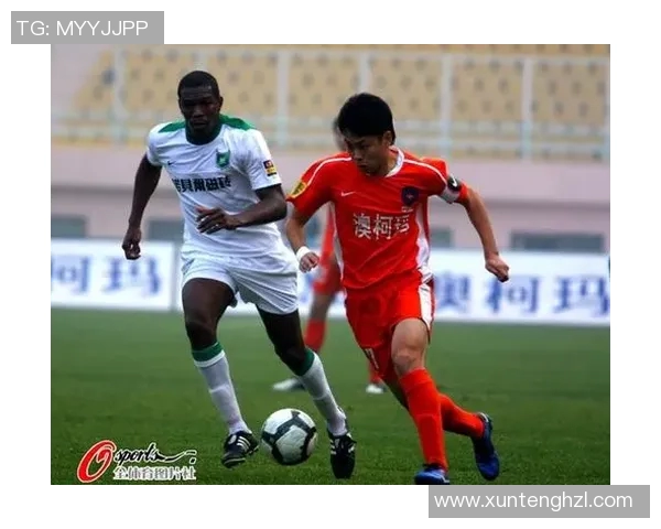 四川全兴与青岛的激战回顾：精彩瞬间与战术分析全记录