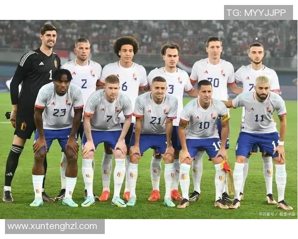 国足06年对阵法国的经典阵容回顾与分析